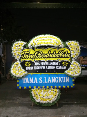 Papan Bunga Duka di Sungai Panas
